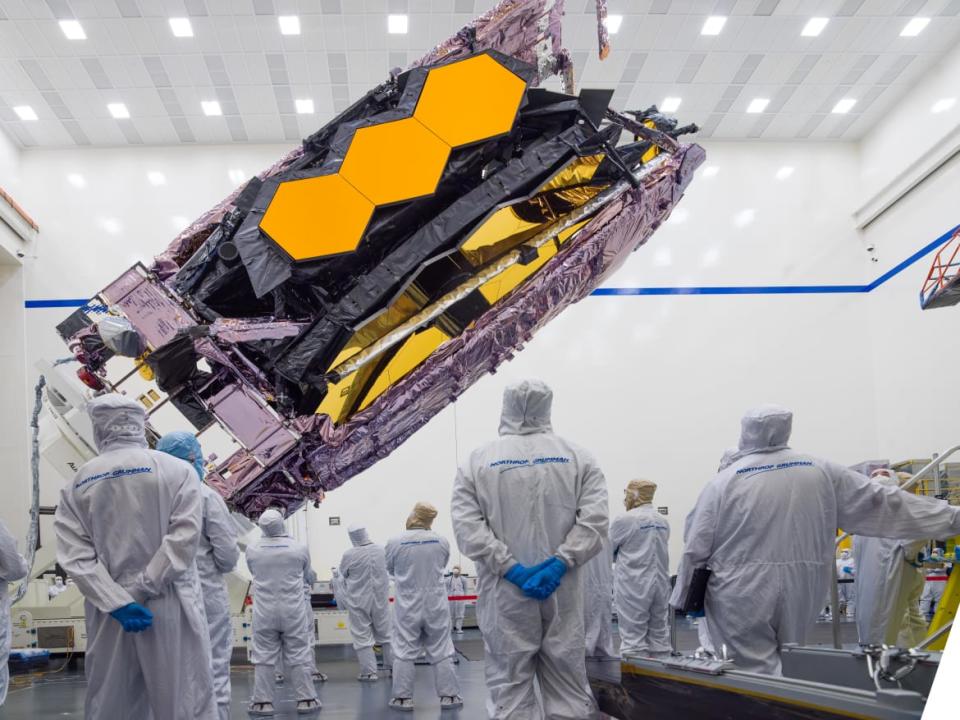 <div class="inline-image__caption"><p>JWST being folded up ahead of its transport to French Guiana for launch. </p></div> <div class="inline-image__credit">NASA/Chris Gunn</div>