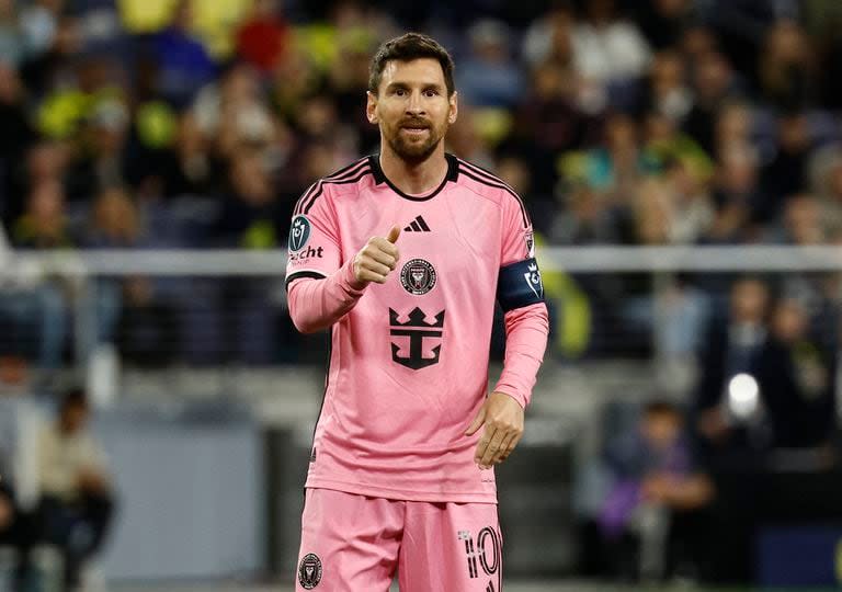 Lionel Messi dice ok, el fútbol también: este sábado vuelve a jugar