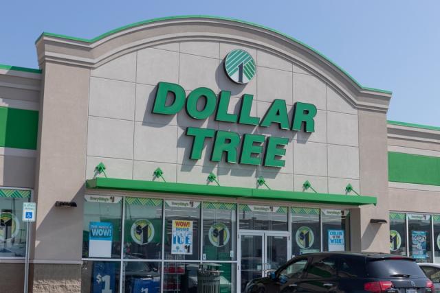 Dollar Tree and Dollar General Are Attracting Deal-Hunting Consumers