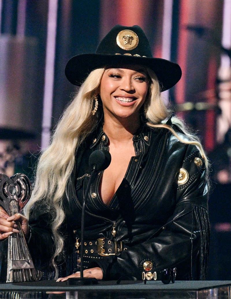 Beyoncé accepts the Innovator Award at the 2024 iHeartRadio Music Awards held at the Dolby Theatre on April 1, 2024 in Los Angeles, California.