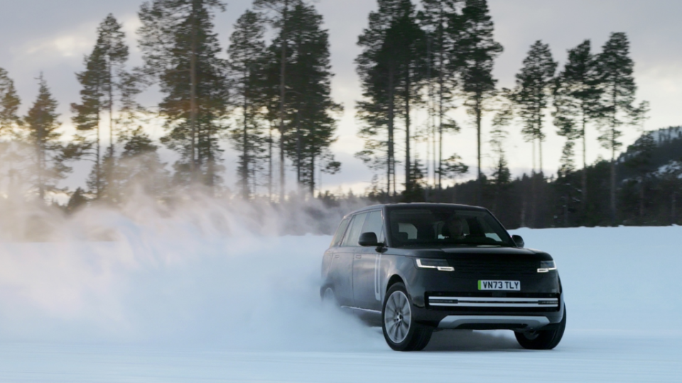 Range Rover Electric原型車目前正進行全球測試，確保正式交付客戶時，車款具備著無與倫比的能力。(圖片來源/ JLR)