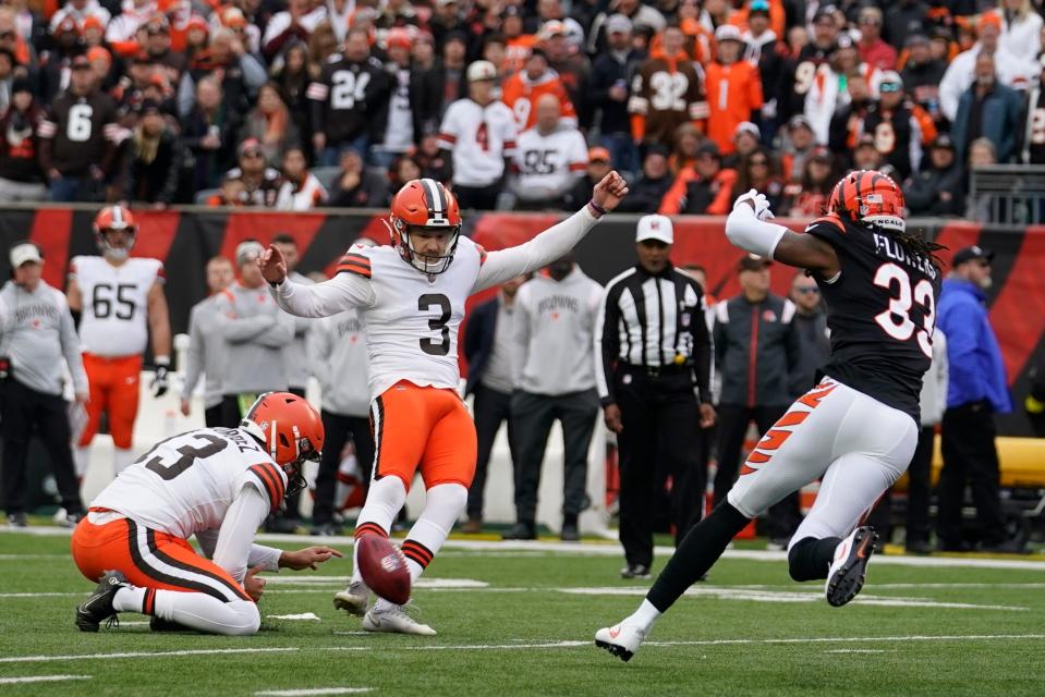 Cleveland Browns place kicker Cade York (3) kicks a field goal during the first half of an NFL football game against the Cincinnati Bengals, Sunday, Dec. 11, 2022, in Cincinnati. (AP Photo/Jeff Dean)
