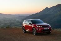 <p>The Discovery Sport can wade into water as deep as 23.6 inches. </p>