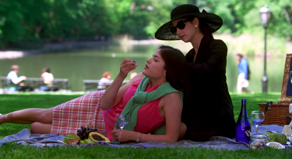 Cruel Intentions: Why Kathryn's Coke Cross Necklace Is Still So