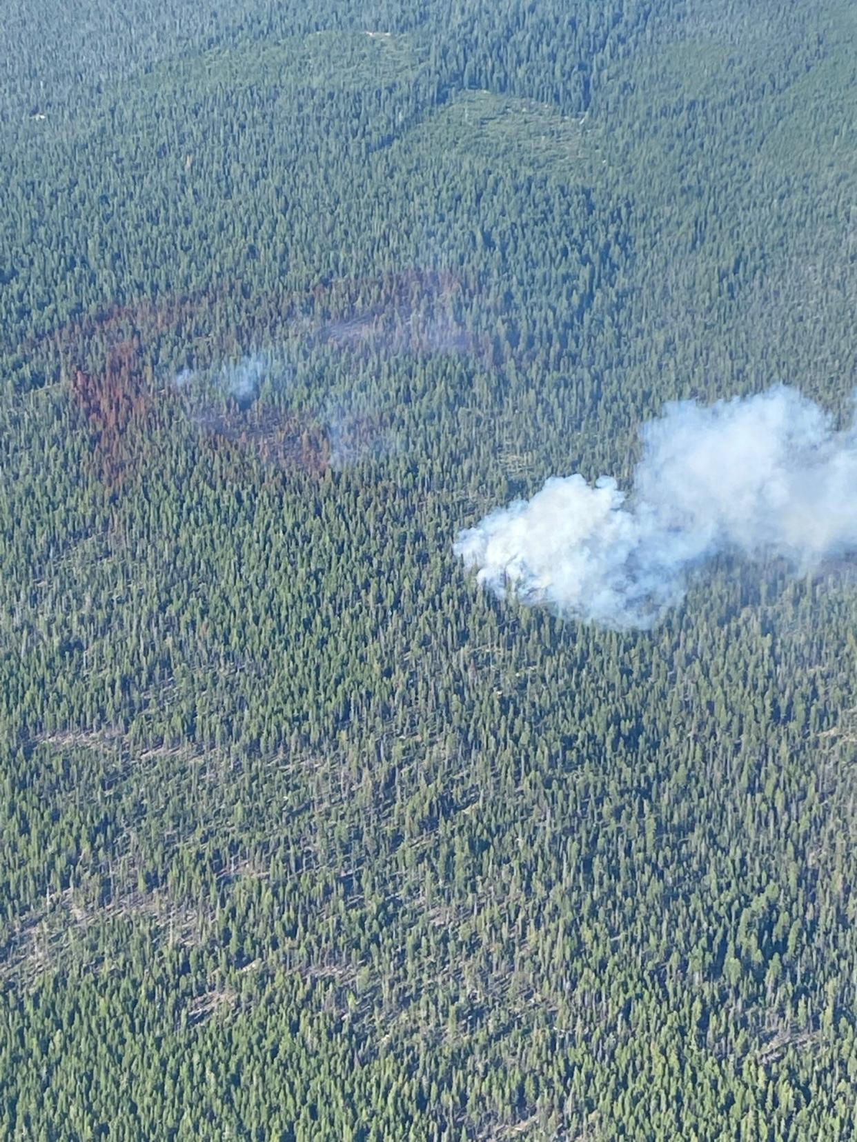 Image of Tolo Mountain Fire in southern Oregon.