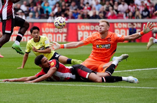 Aaron Ramsdale makes a save