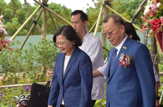 黃崇仁推崇蔡英文在總統任內，把台灣半導體產業推向世界高峰。力積電提供