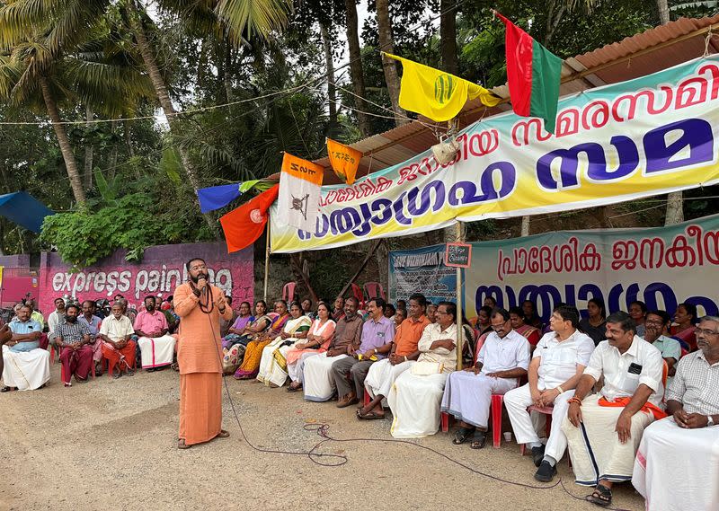 A Hindu priest addresses people who had gathered to support the construction of the proposed Vizhinjam Port