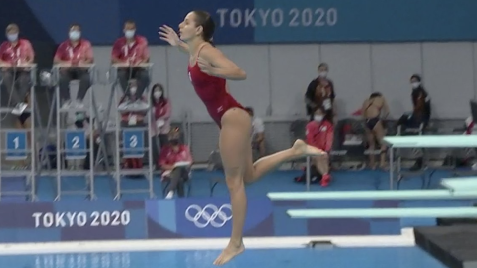 Pamela Ware's podium dreams were squashed in the blink of an eye. (Photo via @EmilyBenammar/Twitter)