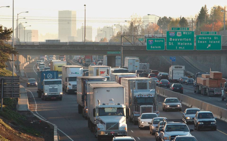 Heavy traffic in Portland on the I-5.