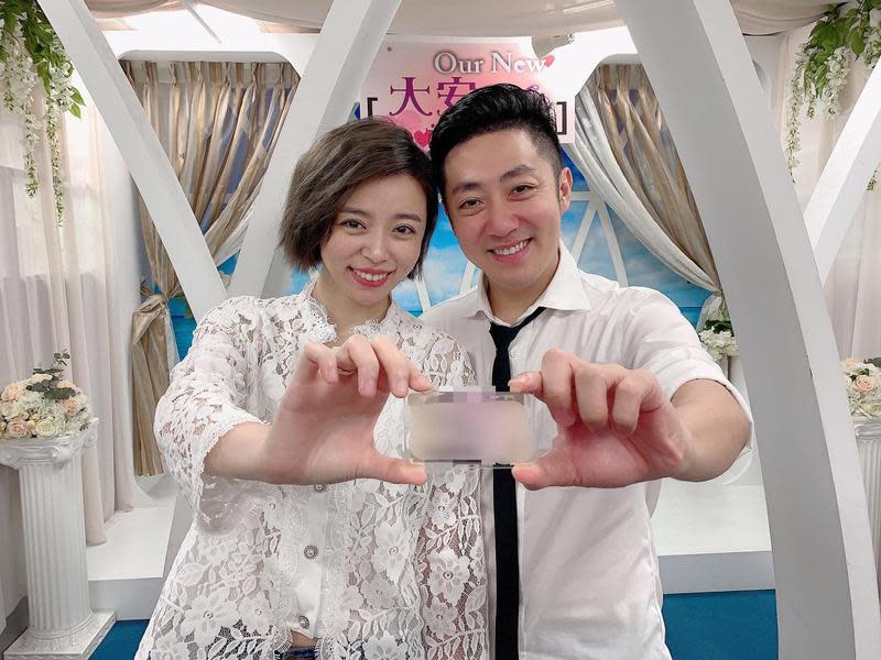 艾成與王瞳今年7月登記完婚。（民視提供）