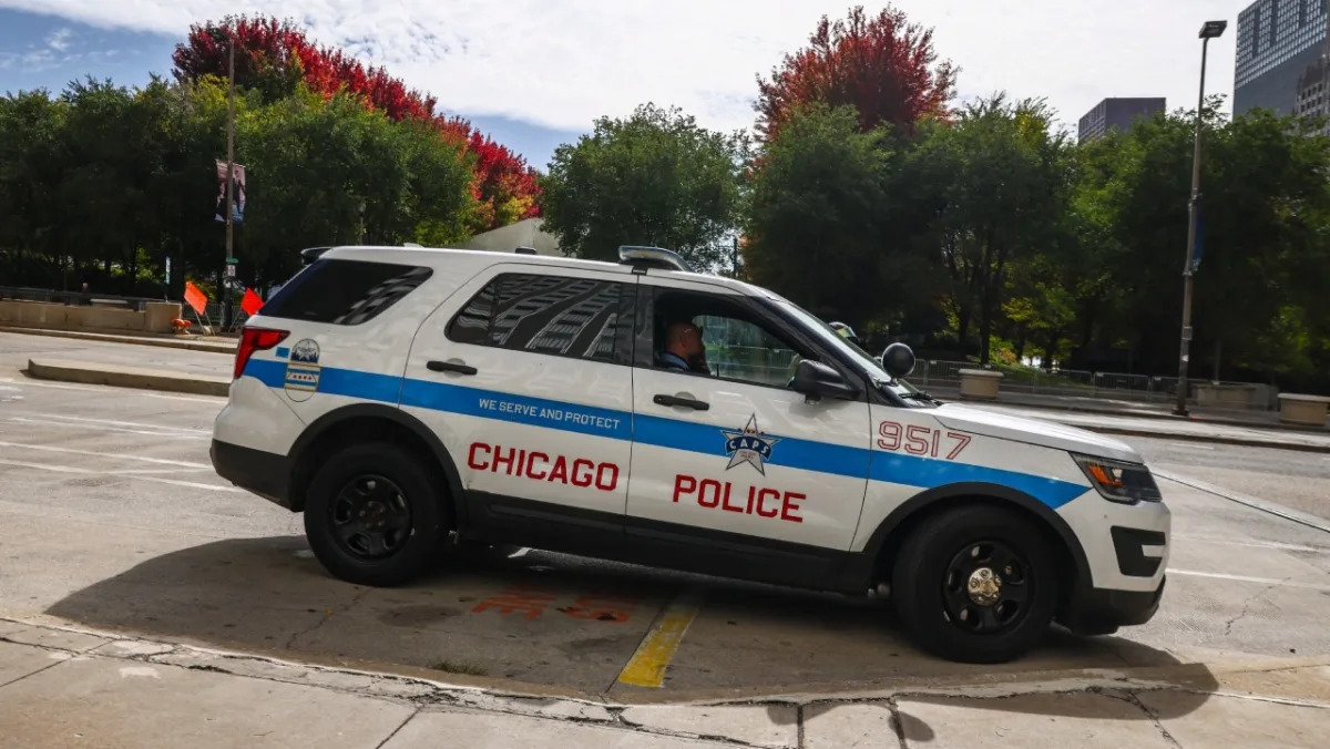 Chicago woman with concealed carry license foils attempted carjacking by shootin..