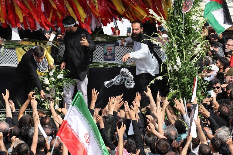 El funeral de Haniyeh en Teherán