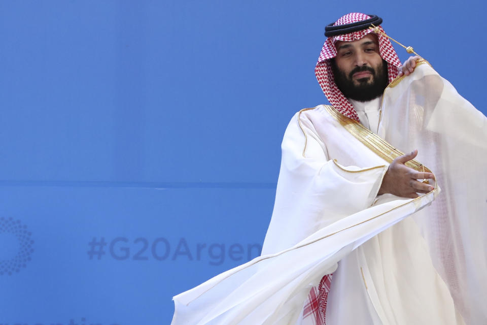 Saudi Arabia’s Crown Prince Mohammed bin Salman adjusts his robe as leaders gather for the group at the G-20 Leader’s Summit at the Costa Salguero Center in Buenos Aires, Argentina, Friday, Nov. 30, 2018. (Photo: Ricardo Mazalan/AP)
