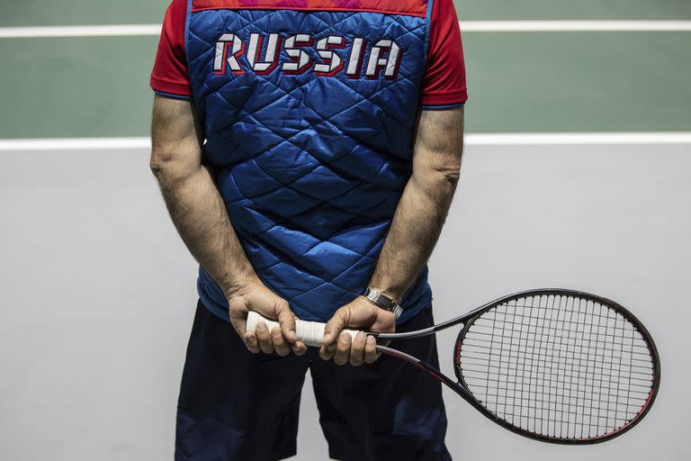 Prohibidos: los jugadores de Rusia y Bielorrusia quedaron al margen de los torneos jugados este año en Gran Bretaña, una determinación que le costó una fuerte multa a la federación inglesa de tenis (LTA)