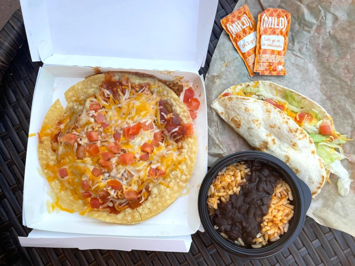 Dolly Parton's Taco Bell order