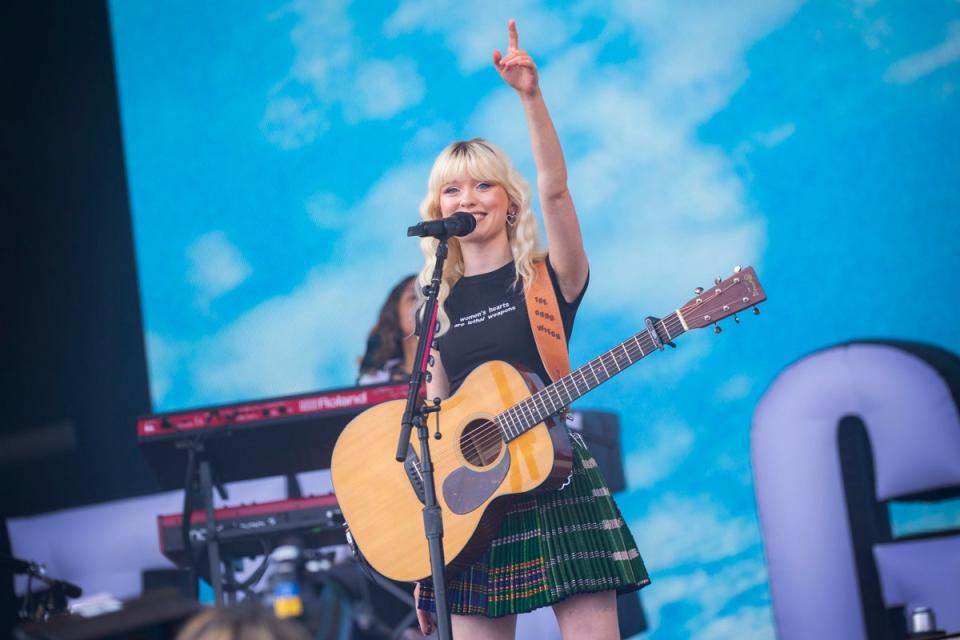 Maisie Peters (Joel C Ryan/Invision/AP)