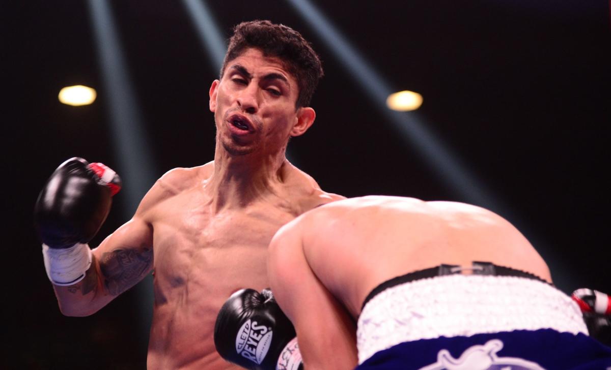 Fight Week Rey Vargas, OShaquie Foster to fight for vacant 130-pound title