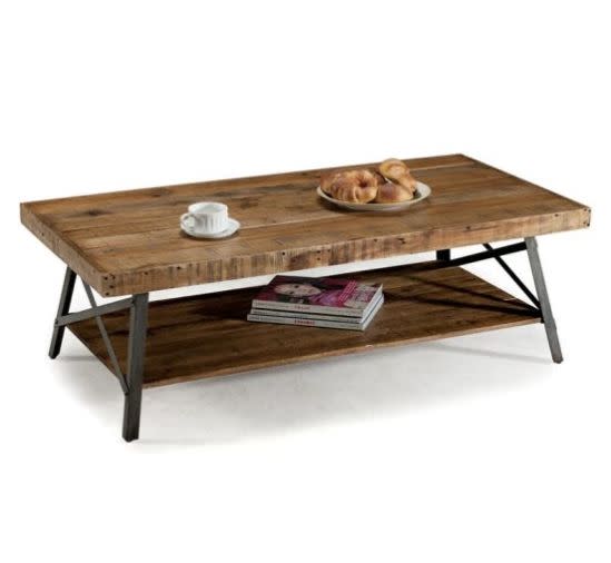 <a href="https://www.hayneedle.com/product/emeraldhomechandlercocktailtable.cfm" target="_blank">Shop it here</a>.&nbsp;