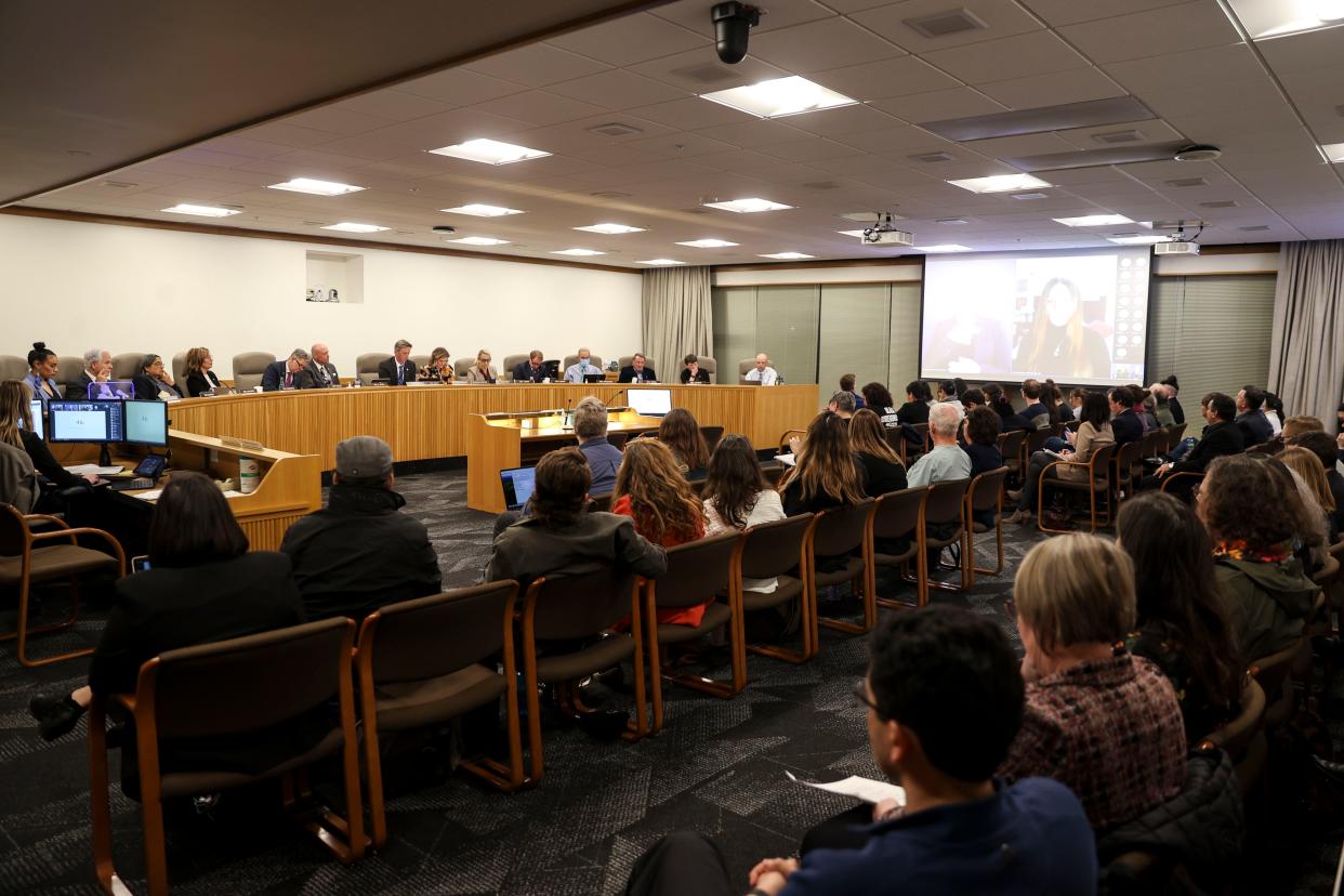 People packed a hearing Wednesday night at the Oregon Legislature on three bills that would recriminalize possession of small amounts of illicit drugs.