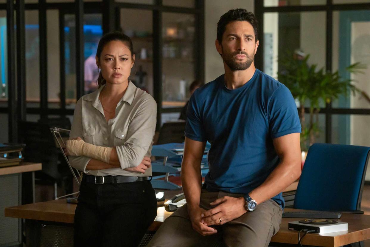 <p>Karen Neal/CBS</p> Vanessa Lachey as Jane Tennant and Noah Mills as Jesse Boone in 