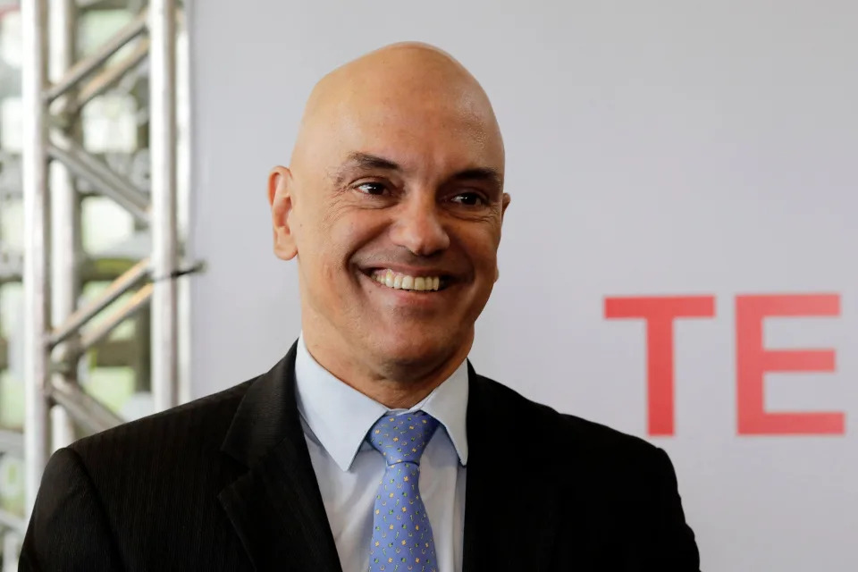 A denúncia apresentada ao Superior Tribunal Militar contra Alexandre de Moraes alegava que as Forças Armadas não tiveram acesso ao código-fonte das urnas. (Foto: SERGIO LIMA/AFP via Getty Images)