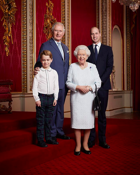 La reine Elizabeth II et sa descendance