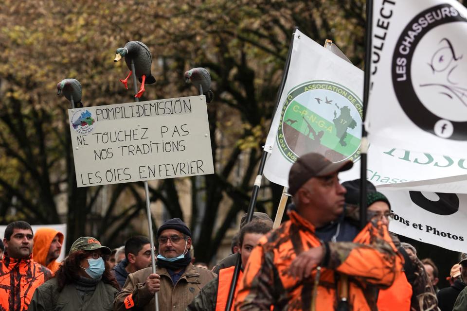 Les manifestants étaient près de 250 selon la police et 500 selon les organisateurs, rassemblés autour du collectif 