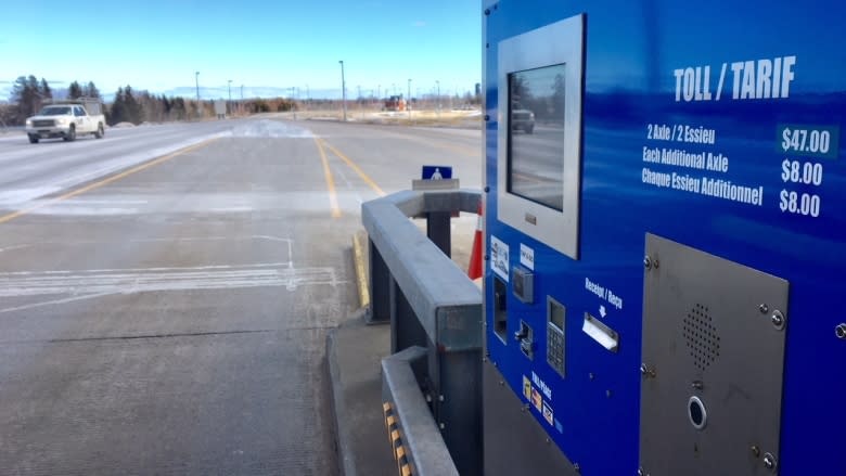 Confederation Bridge will still take cash overnight — if you ask — under new proposal