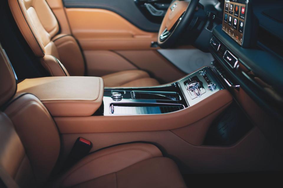 <p>Lincoln’s Perfect Position seats feature 30-way adjustability and massage capability.</p>