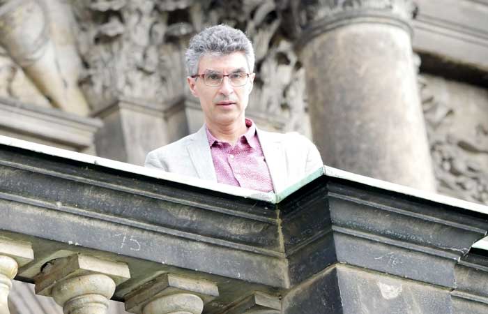 Yoshua Bengio