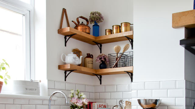 10 Cool And Practical Ways To Add Corner Shelves To Your Home