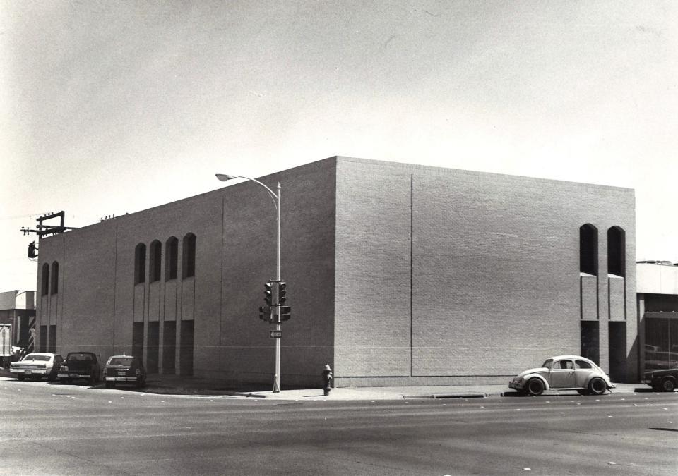 Condley and Company's offices at the southeast corner of Pine and North Third streets was honored with a 1977 Frank Grimes Beautification Award. It was designed by the Abilene firm of Title, Luther, Loving.
