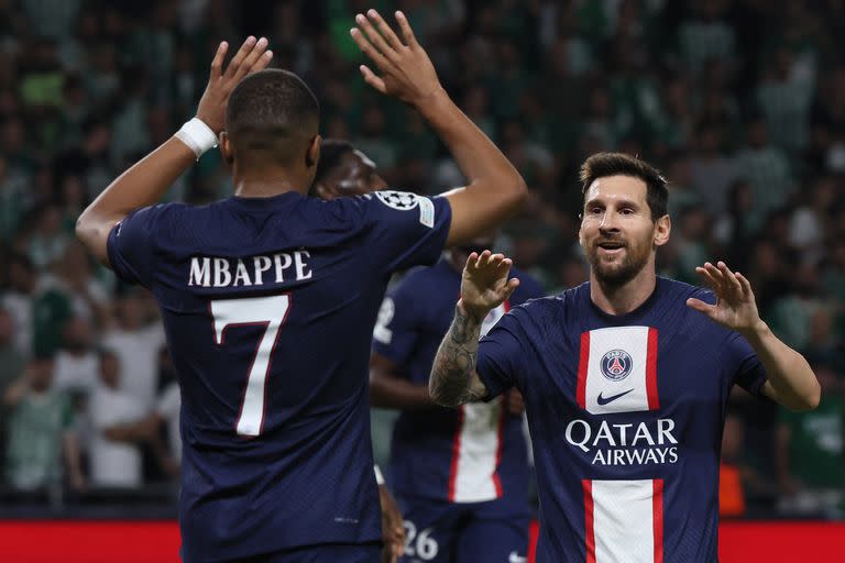 Lionel Messi convirtió el empate parcial de PSG ante Maccabi Haifa; fue su primer gol en la vigente edición de Champions