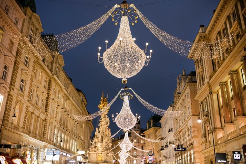 Vienna’s Christmas lights decorate much of the city (Harald Eisenberger)