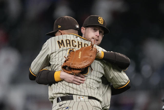 Wacha has 10 Ks, Soto hits homer, as Padres beat Braves, 4-1