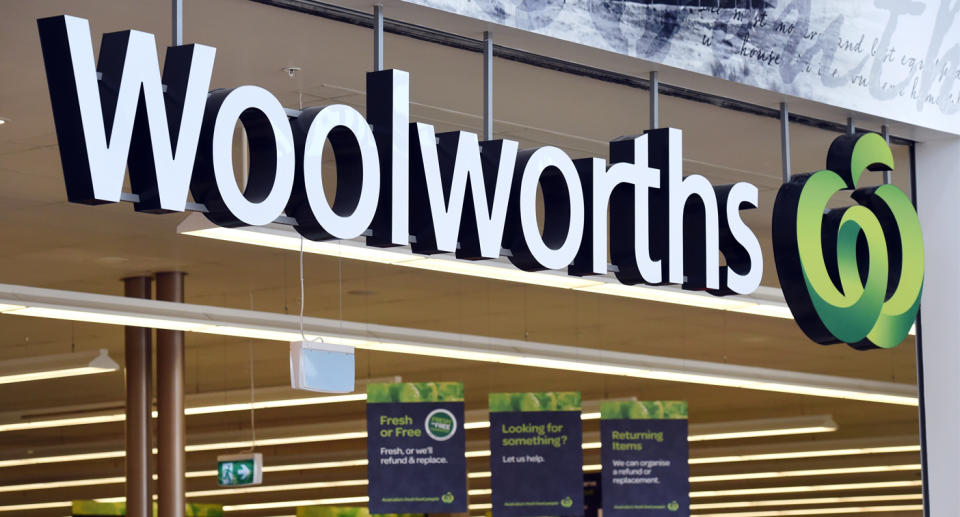 Woolworths shop shown after plastic bits were found in a party pie.