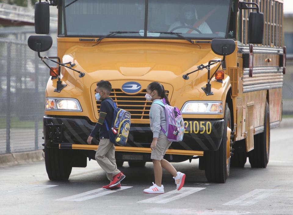 Students return to school 