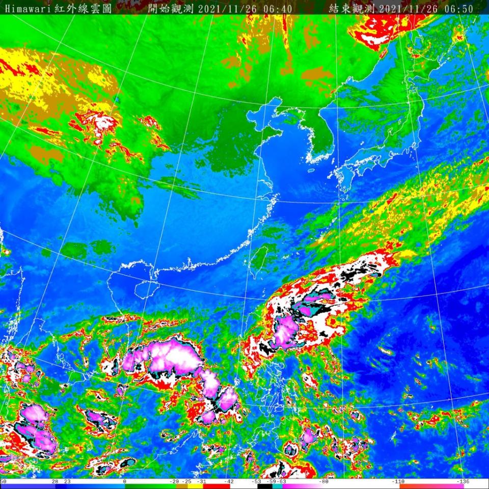 今（２６）日東北季風增強，北部、東北部天氣轉涼；南方雲系北移影響，臺灣東北部地區有短暫雨。（氣象局提供） 