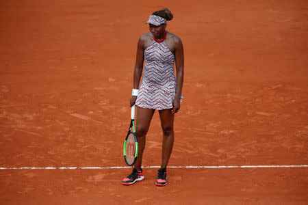 Tennis - French Open - Roland Garros, Paris, France - May 27, 2018 Venus Williams of the U.S. reacts during her first round match against China's Qiang Wang REUTERS/Christian Hartmann