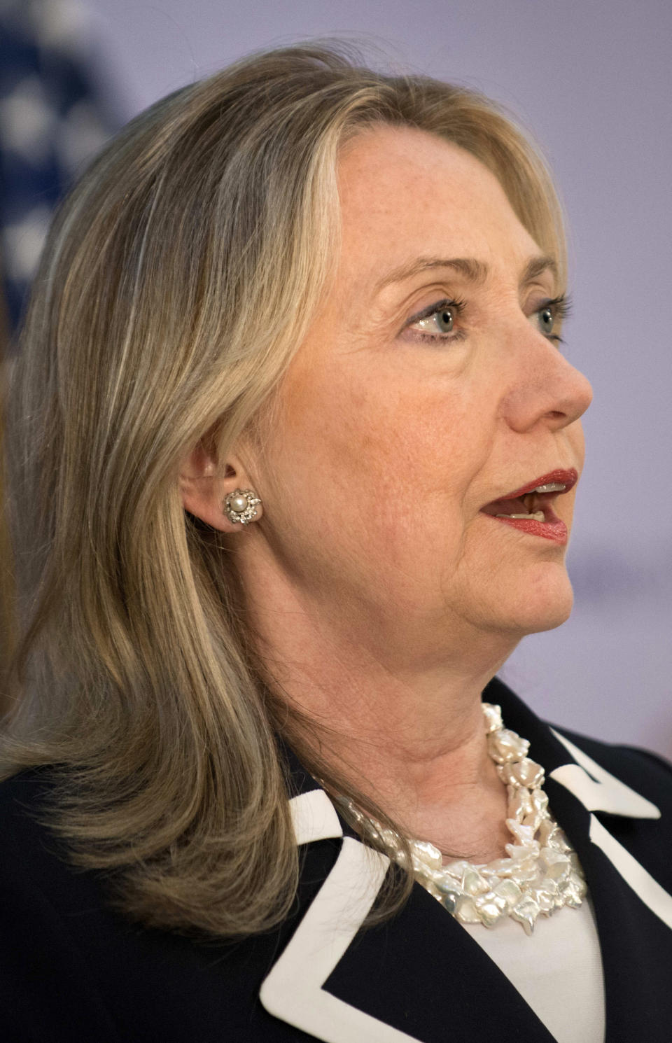 US Secretary of State Hillary Rodham Clinton speaks during a press conference at Peace Palace in Phnom Penh, Cambodia, Thursday, July 12, 2012. (AP Photo/Brendon Smialowski, Pool)