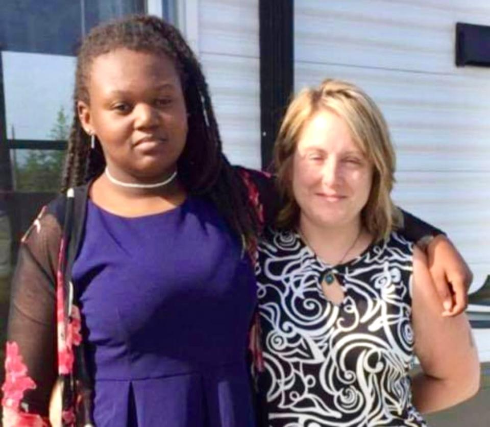 Aidaen Mitchell (left) stands with her mother Kelly Mae Mitchell. 