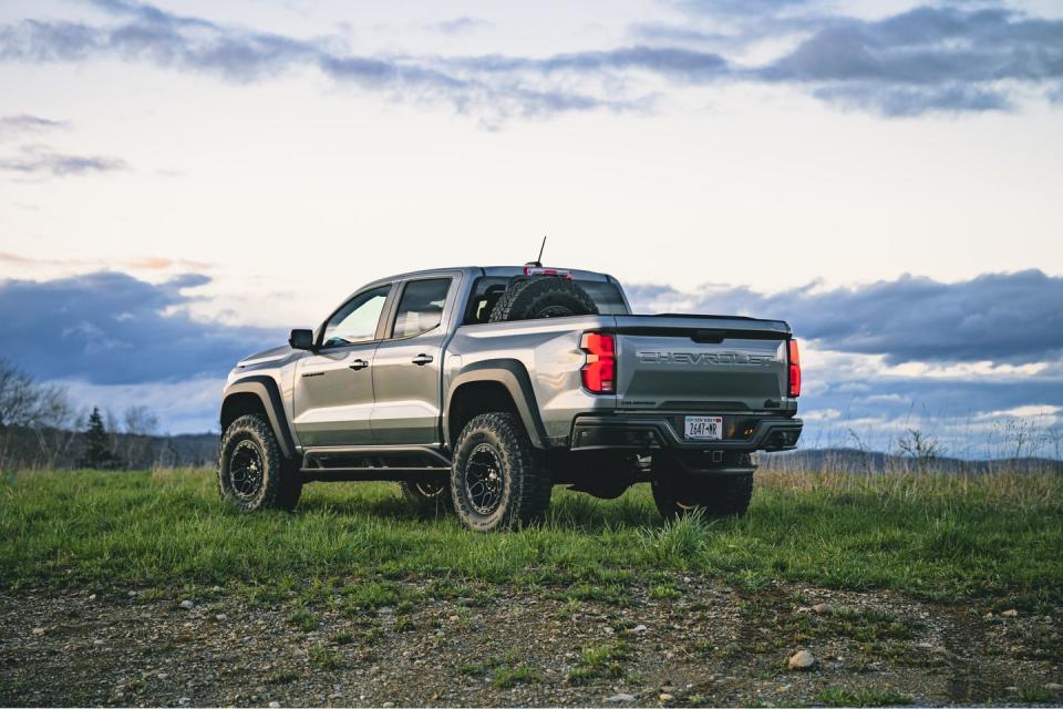 2024 chevrolet colorado zr2 bison