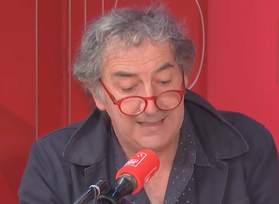 François Morel, ici à l’antenne de France Inter, le 10 mai 2024.