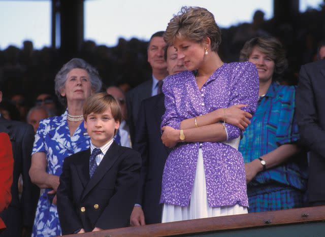 <p>Manuela DUPONT/Gamma-Rapho via Getty</p> Prince William and Princess Diana in 1991