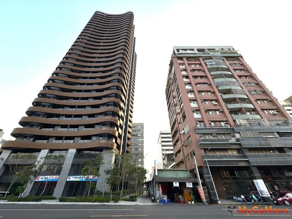 ▲高雄鹽埕區新屋與中古屋價差大，買一間新屋可換兩間中古屋(圖/台灣房屋)