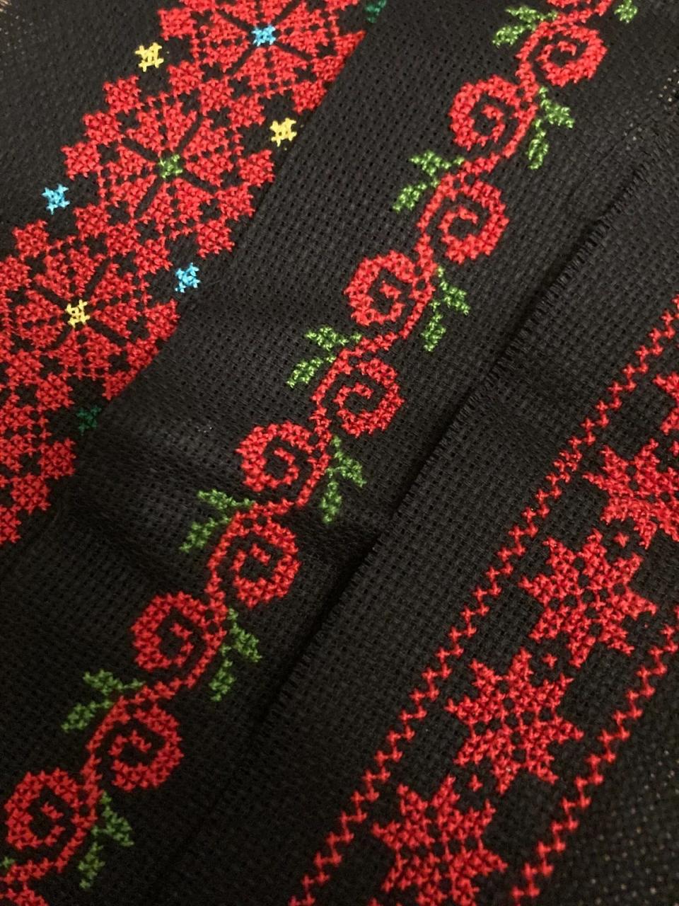 Balady Stitch features traditional Palestinian cross-stitch patterns.