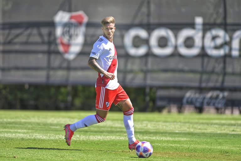 Bruno Zuculini, otro mediocampista de marca que pierde River por una lesión seria.