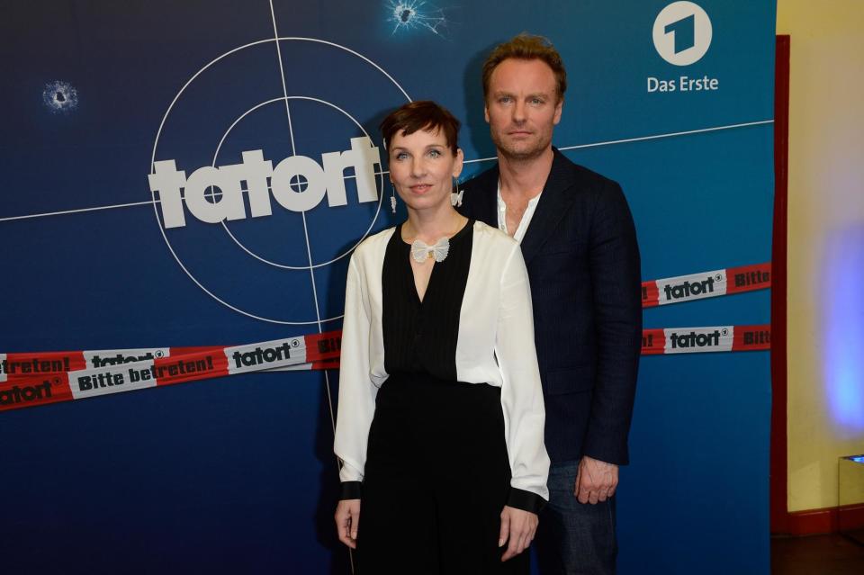 Die besten "Tatort"-Ermittler aller Zeiten? Da kommen so manche infrage und natürlich auch einige, die es noch werden wollen. Gerade einmal ihren zweiten Einsatz durften Meret Becker und Mark Waschke alias Nina Rubin und Robert Karow am 15. November 2015 feiern. Das allerdings mit Karacho. Mit einer Quote von 9,71 Millionen Zuschauern und 26,6 Prozent Marktanteil stellten sie am Sonntagabend alle anderen Sendungen in den Schatten. (Bild Copyright: Getty Images)