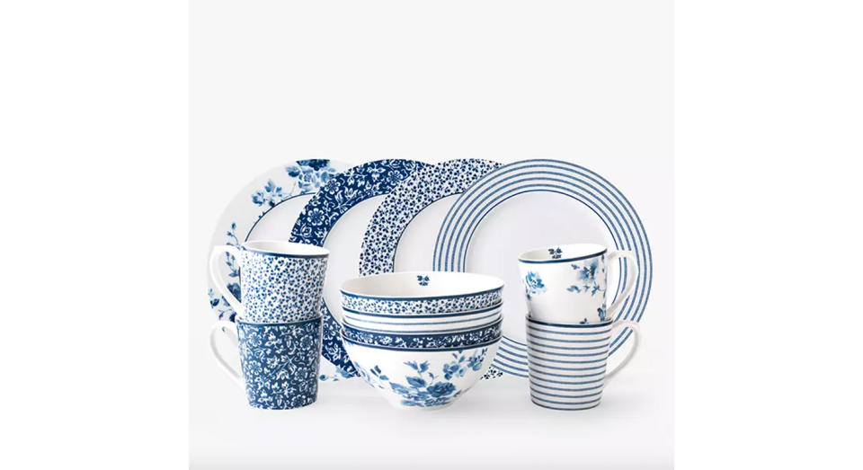 Decorate your dining table with this 12-piece bone china set.